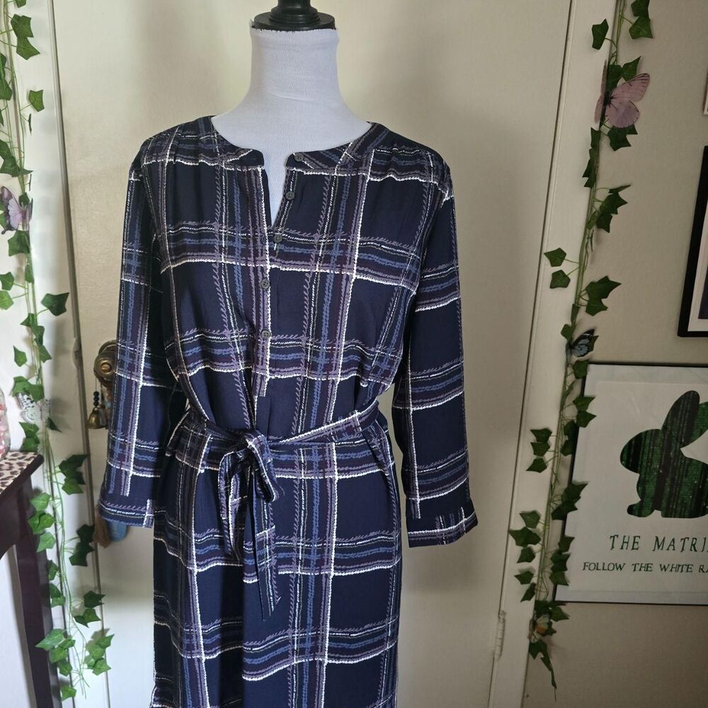 Loft Women's Navy and Blue Shirt-dresses